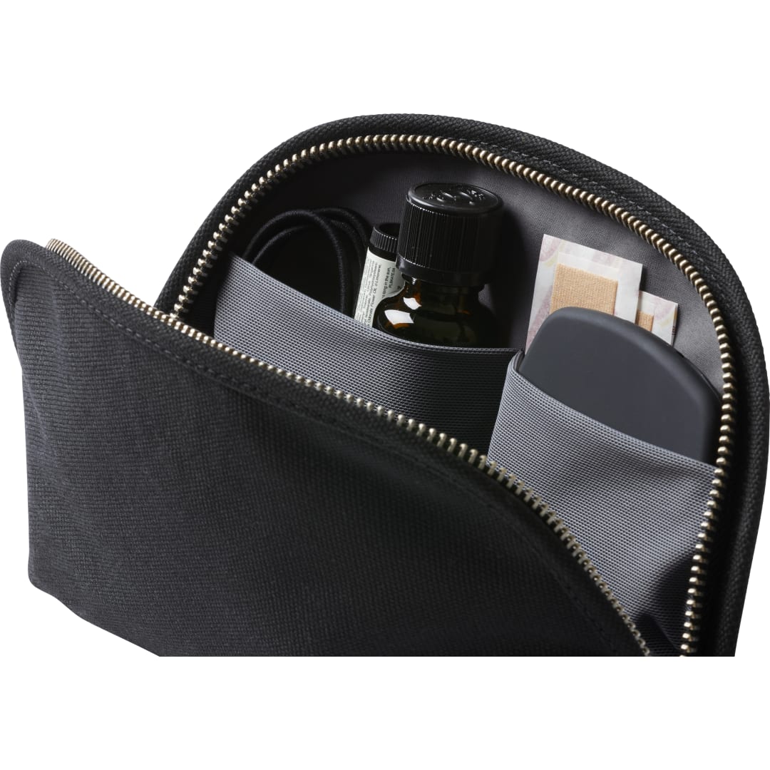 Bellroy Classic Pouch 64