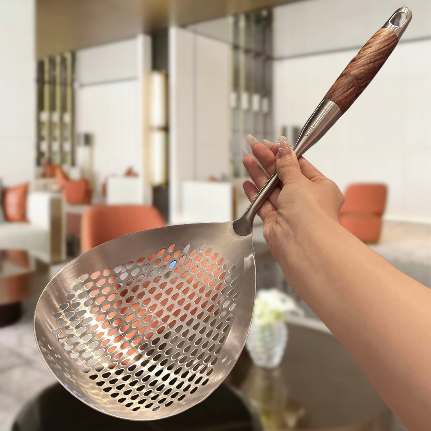 Large Stainless Steel Kitchen Strainer 8