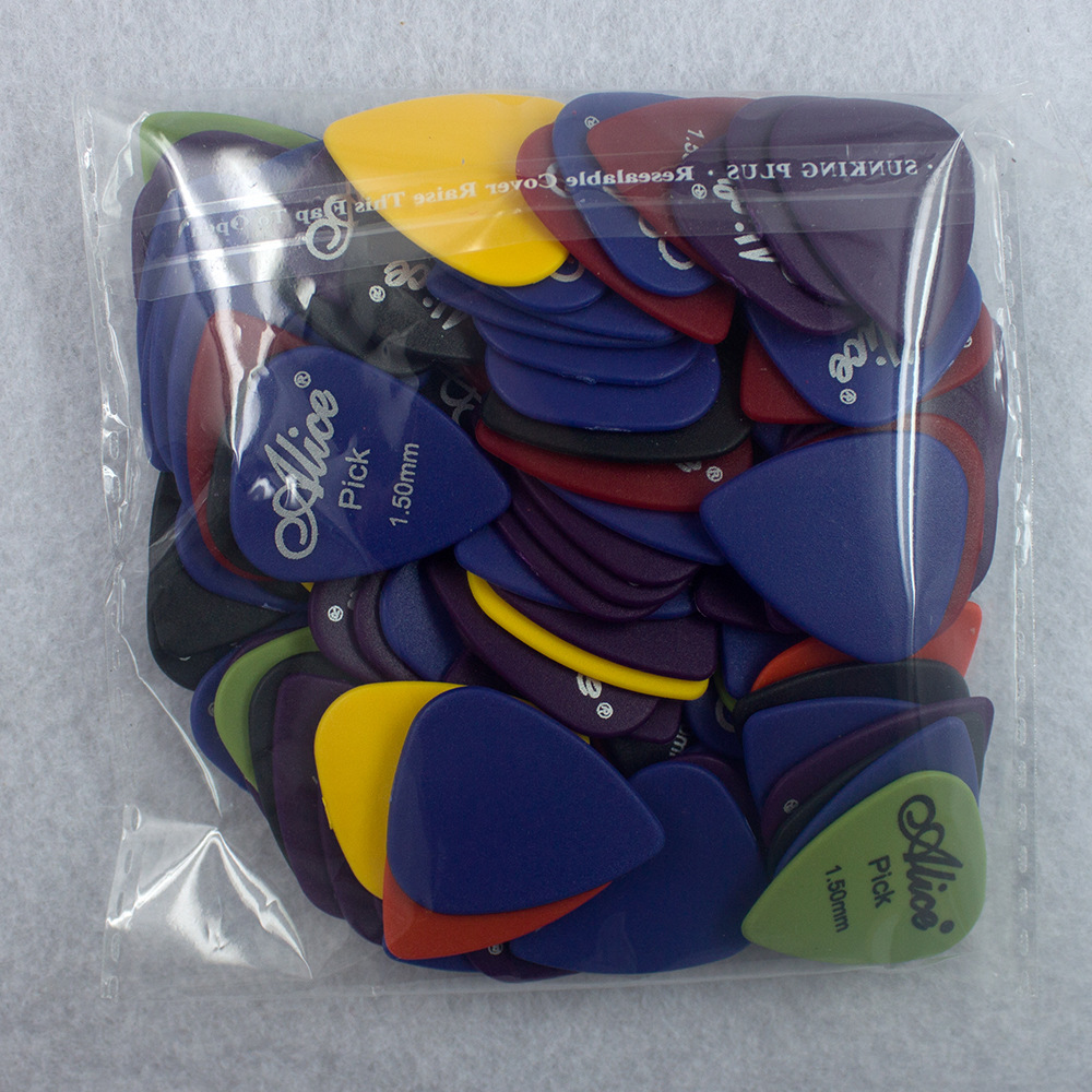 Guitar Pick 2