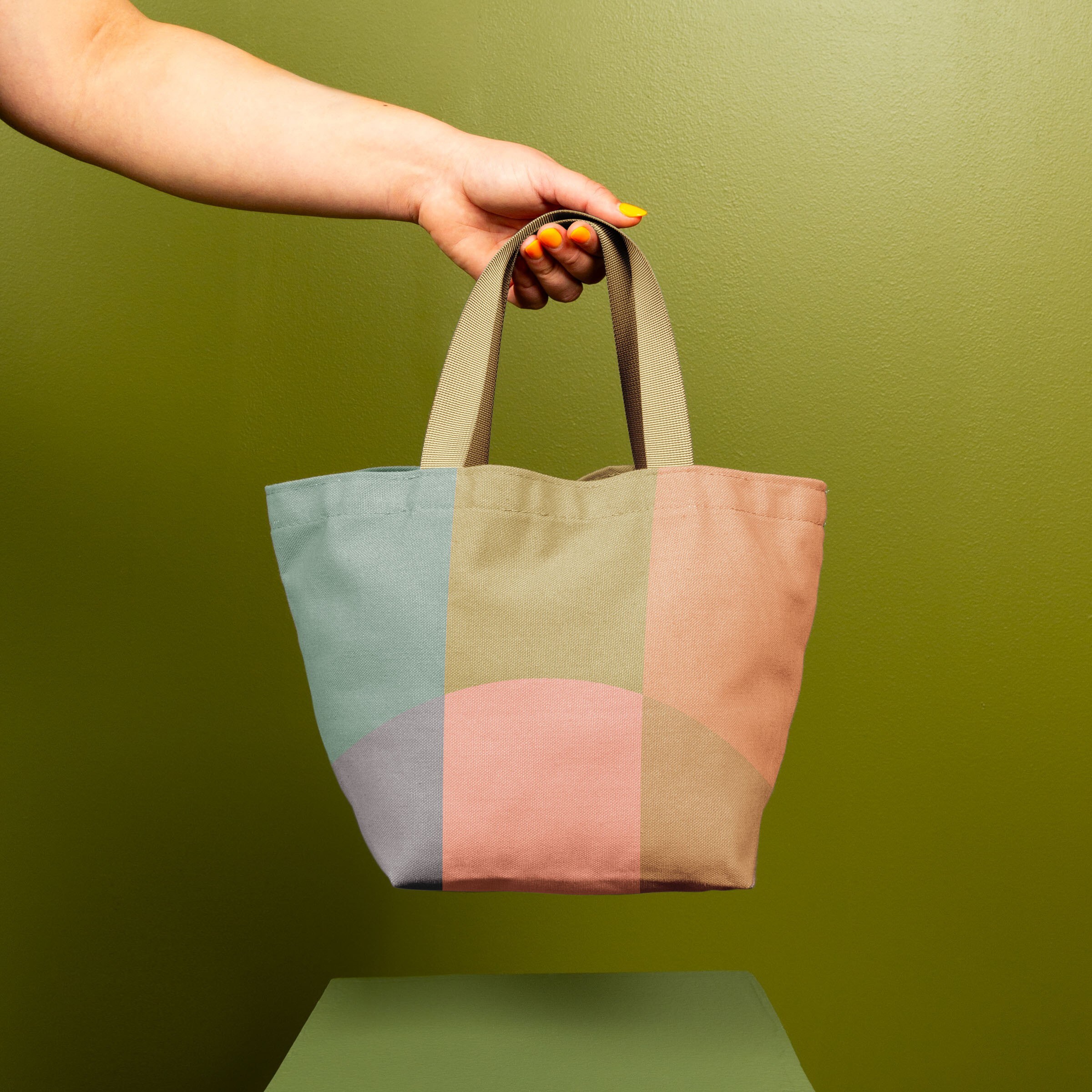 DUMPLING TOTE - 4CP PIGMENT DYED CANVAS