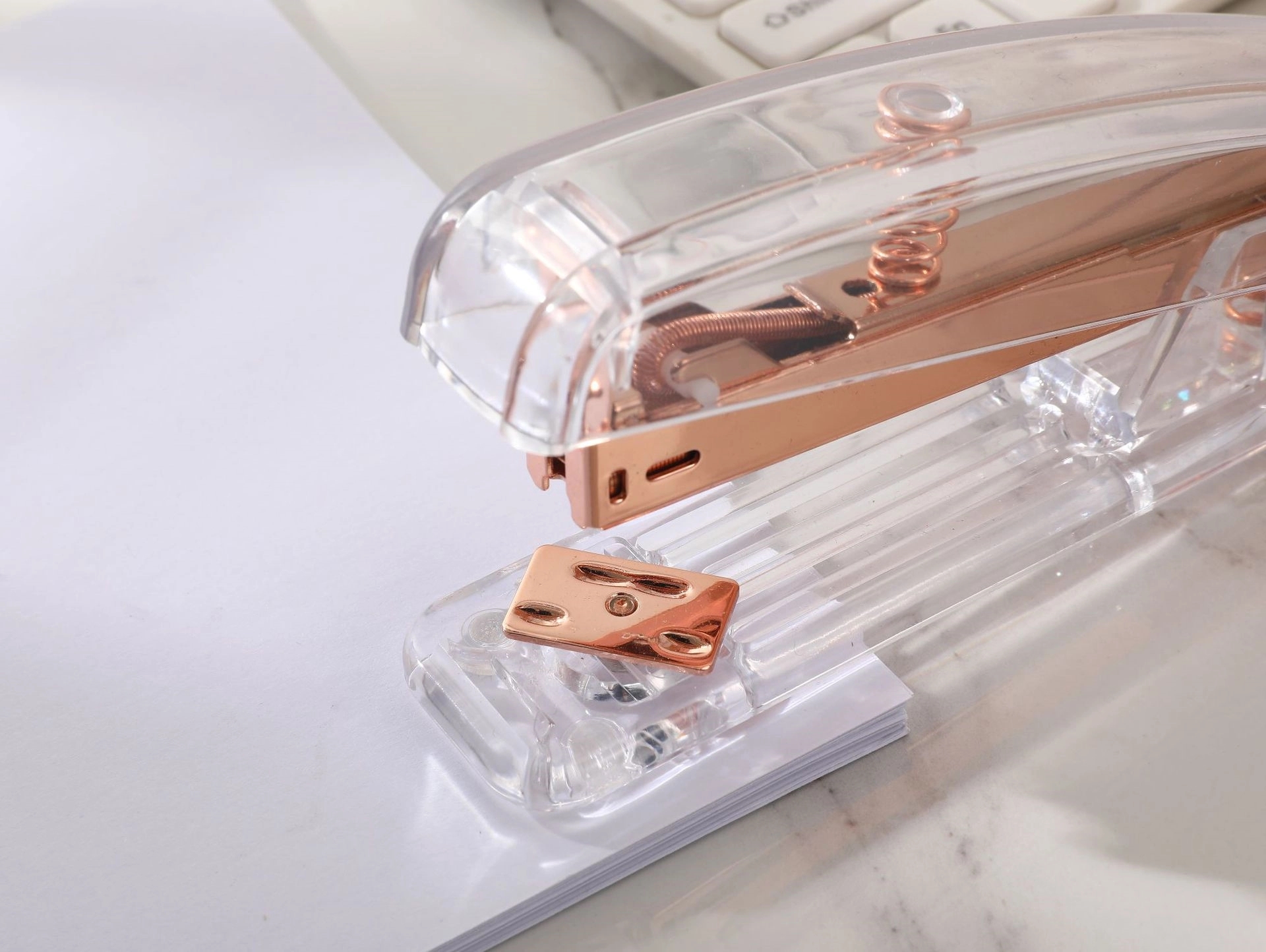 Standard Office Desk Stapler 7
