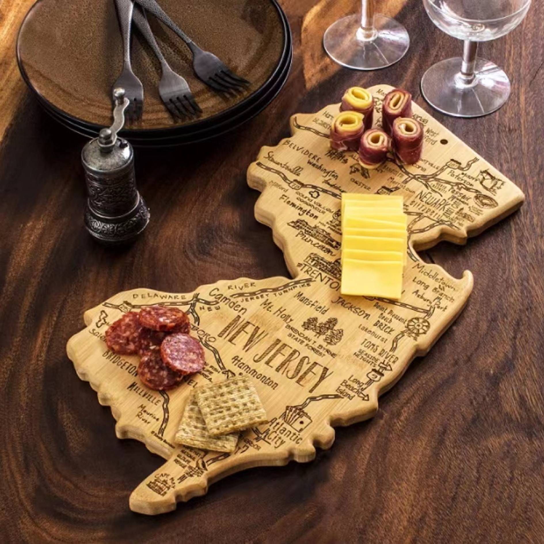 New Jersey State Shaped Serving Cutting Board 4