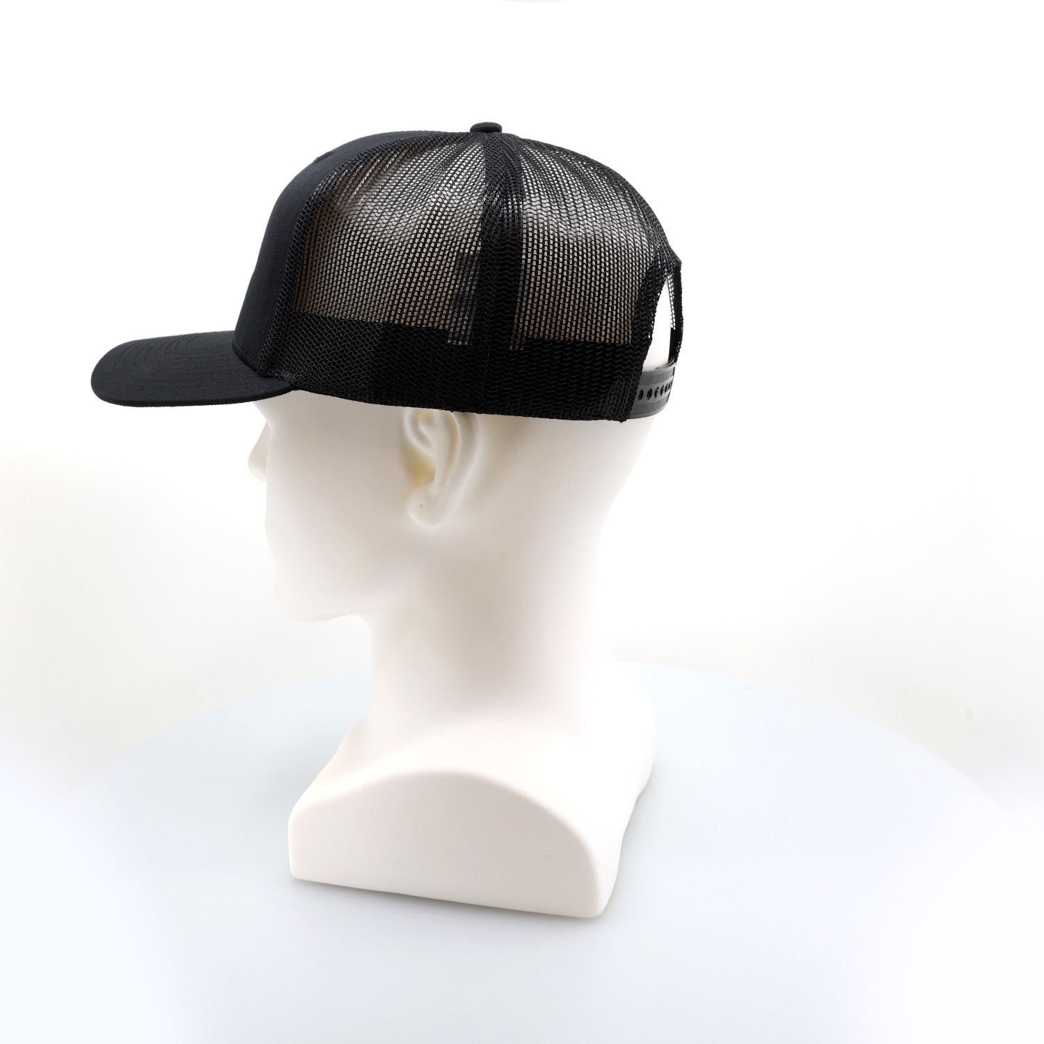 Snapback Meshback Trucker Cap