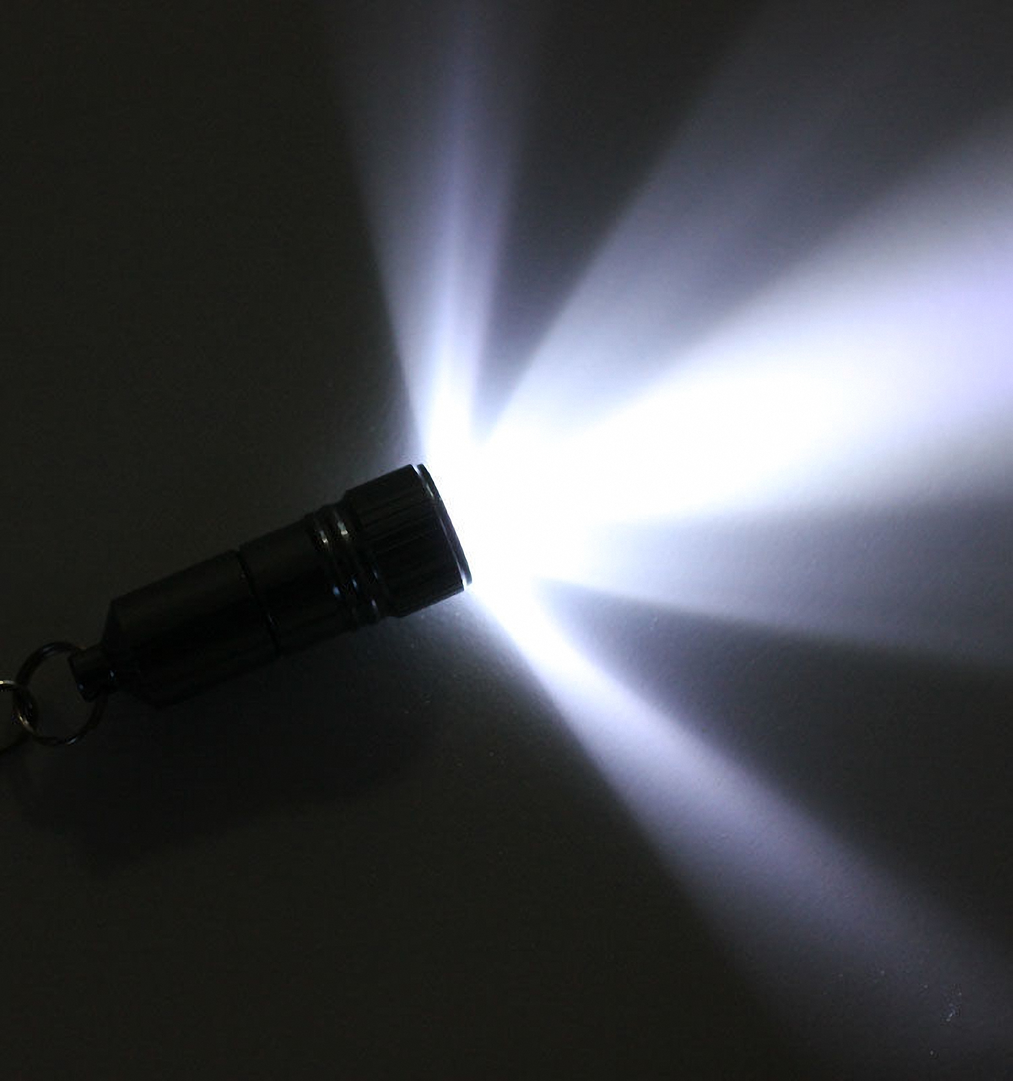 Compact Aluminum LED Keychain Flashlight 4