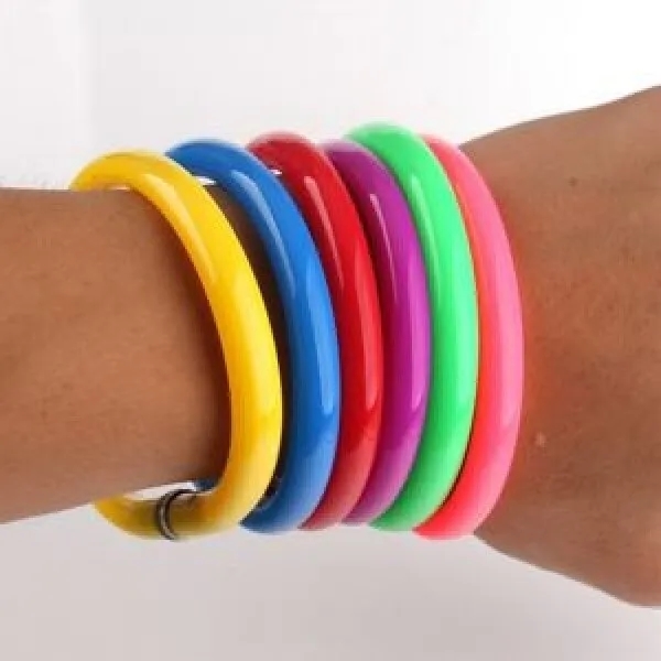 Portble Wristband Pen 1