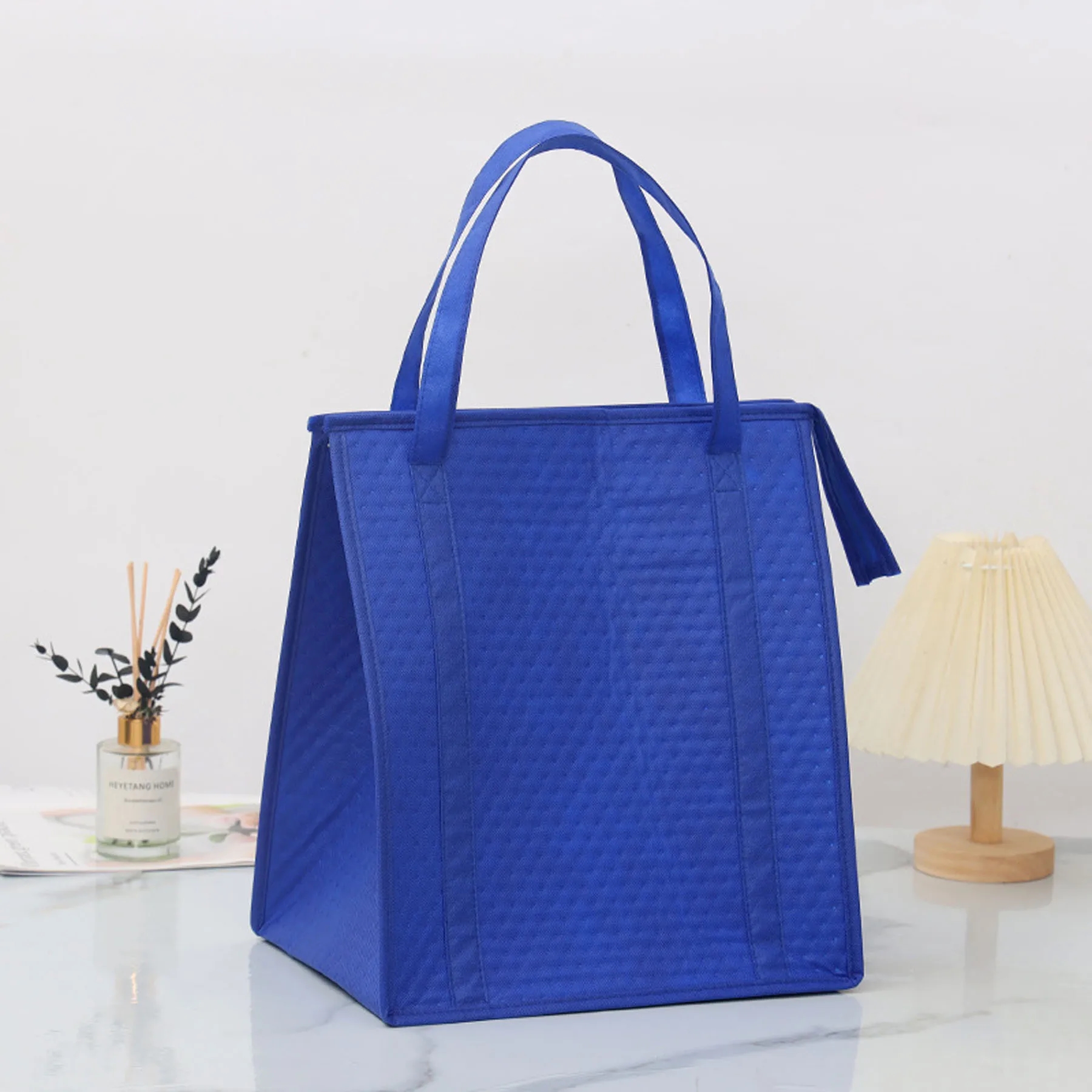 Non Woven Insulation Bag 4