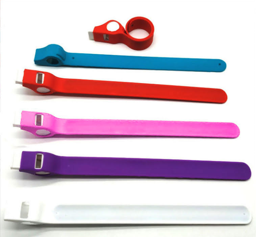 Silicone Slap Bracelet With Whistle 2