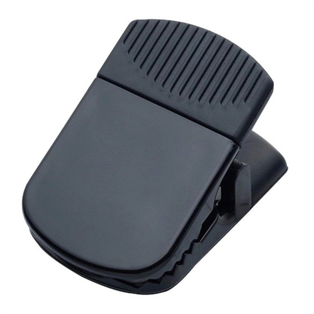 Wide Magnetic Clip 1
