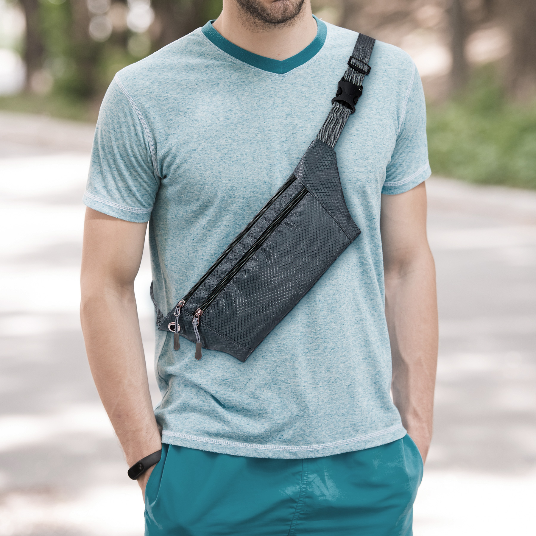 3 Zippered Running Belt Bag 4