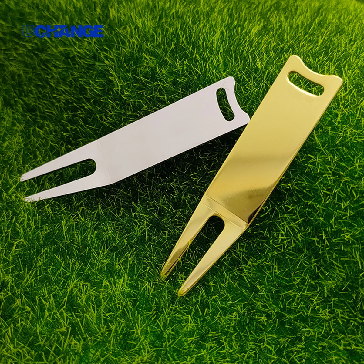 Steel Golf Divot Repair Tool With Slot 2