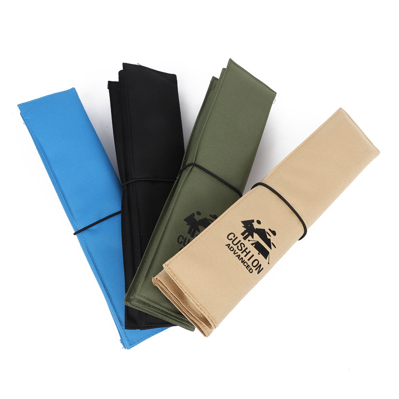 Heat-insulating and moisture-proof outdoor picnic mat 2
