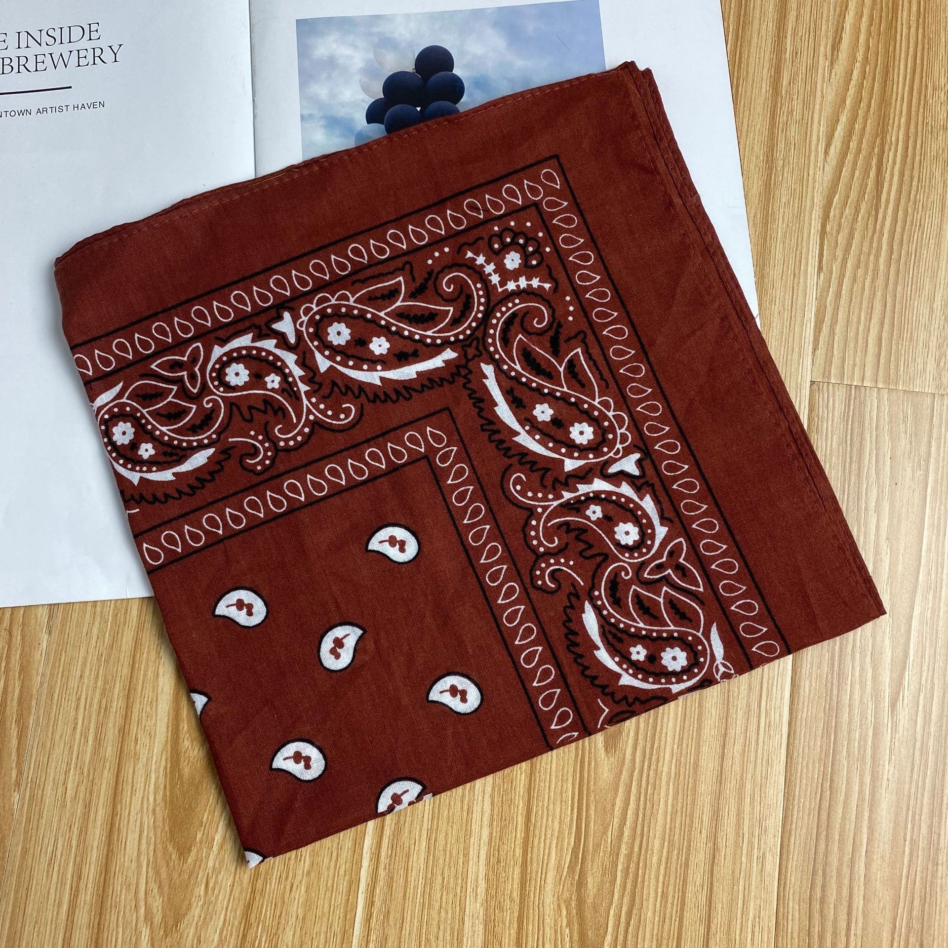 printed square scarf 3