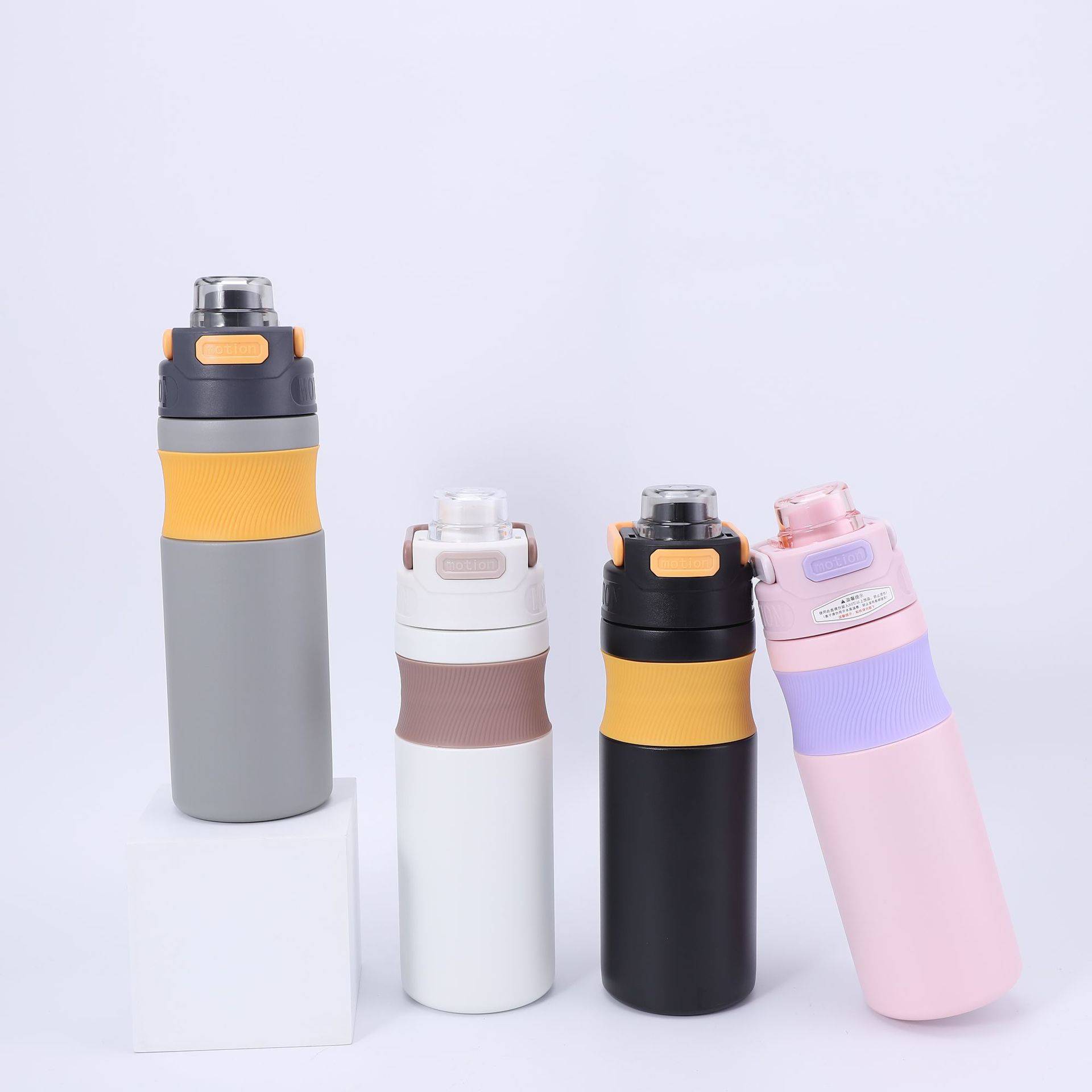 19oz 304 Stainless Steel Outdoor Portable Bottle 3