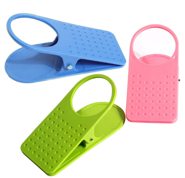 Plastic Beverage Holder/Cup Clamp 2