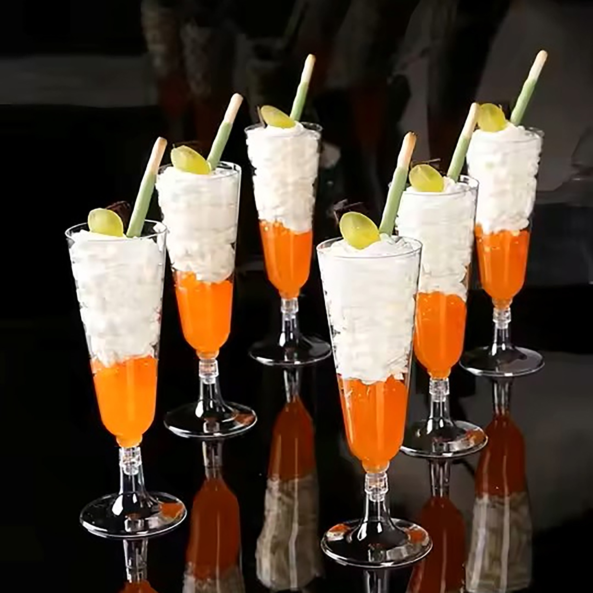 5Oz Disposable Plastic Champagne Cups 4
