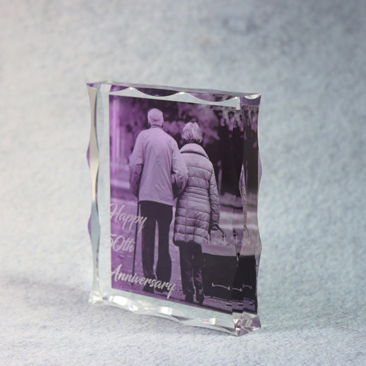 Acrylic Block With Scallop Edge 10