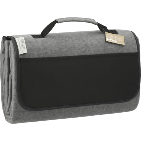 Field & Co. Recycled PET Oversized Picnic Blanket 2
