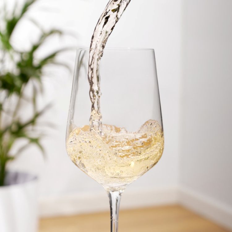 Viski® Reserve Inez Crystal Chardonnay Glass, set of 4 11
