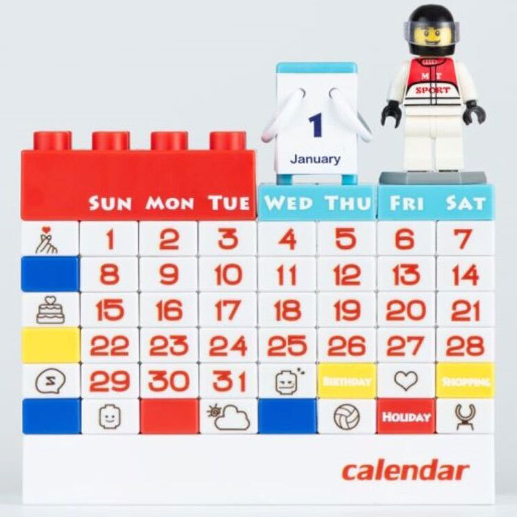 Building Block Perpetual Calendar with Cartoon Characters 2