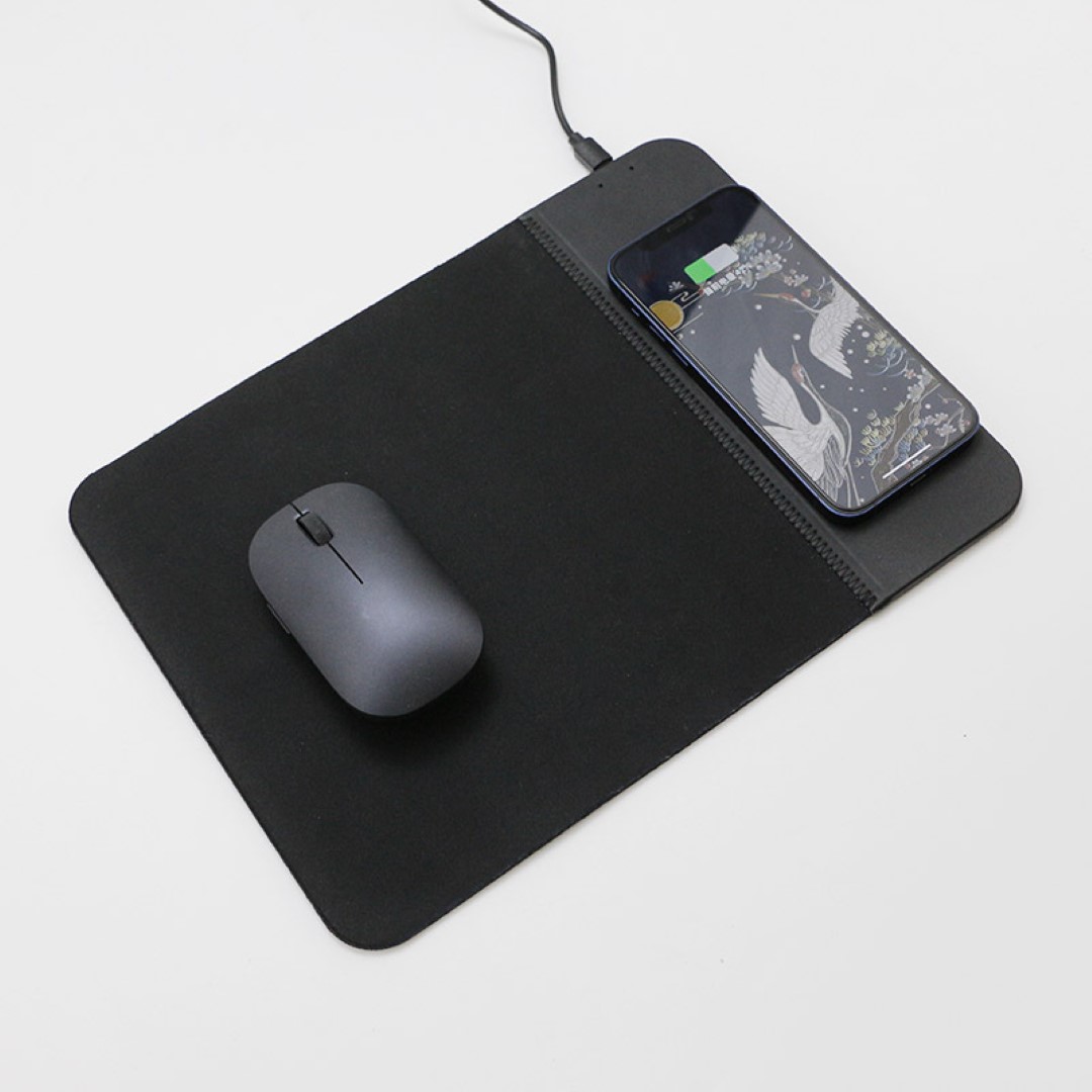 Quick Wireless Charger Mouse Pad 4