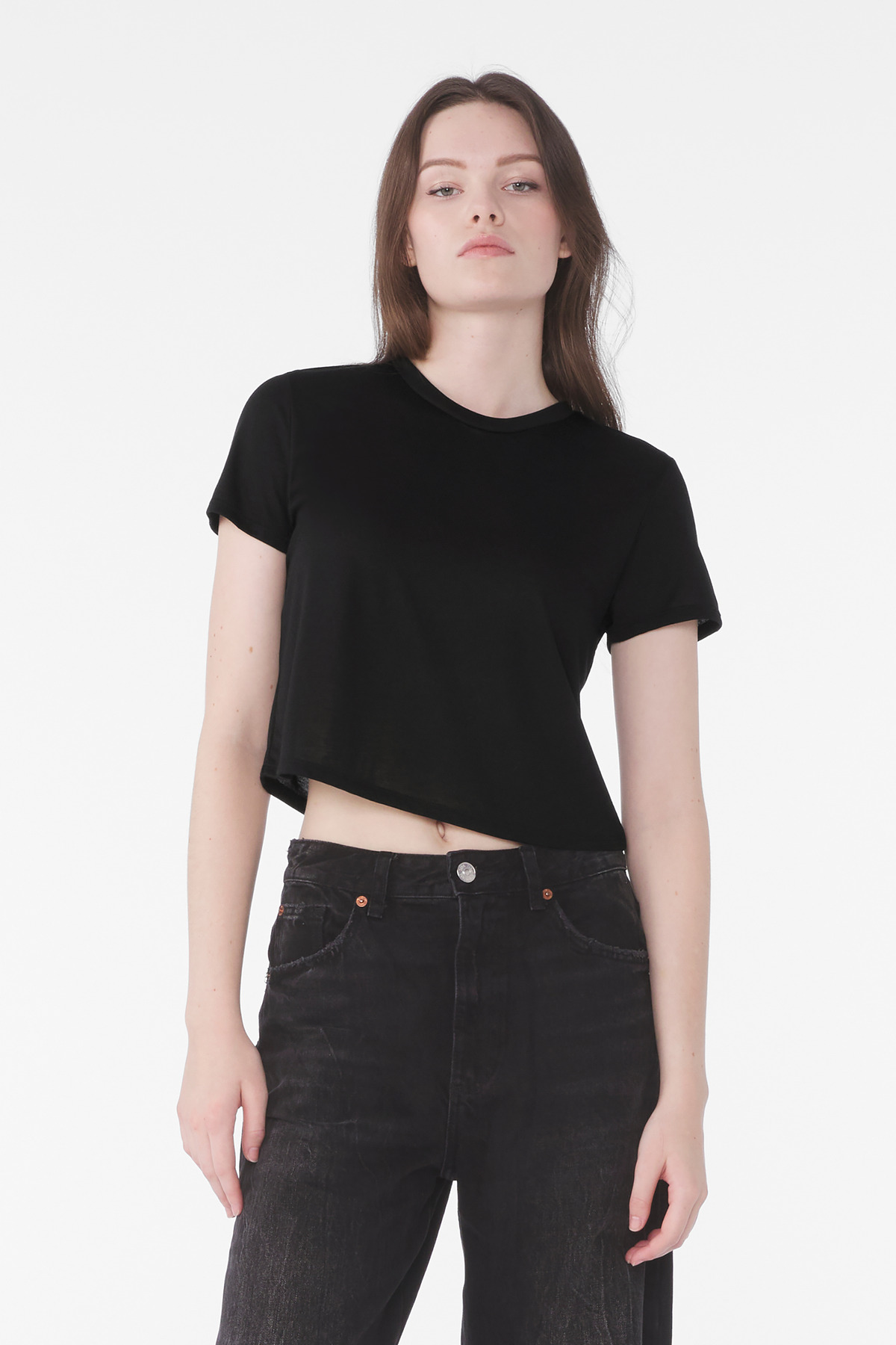 BELLA+CANVAS Women's Flowy Cropped Tee BC8882 3