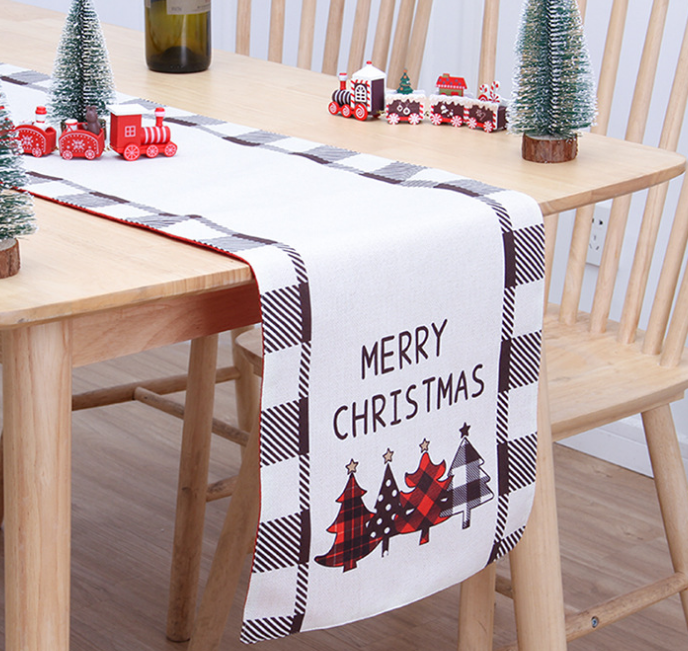 Christmas table runner 4