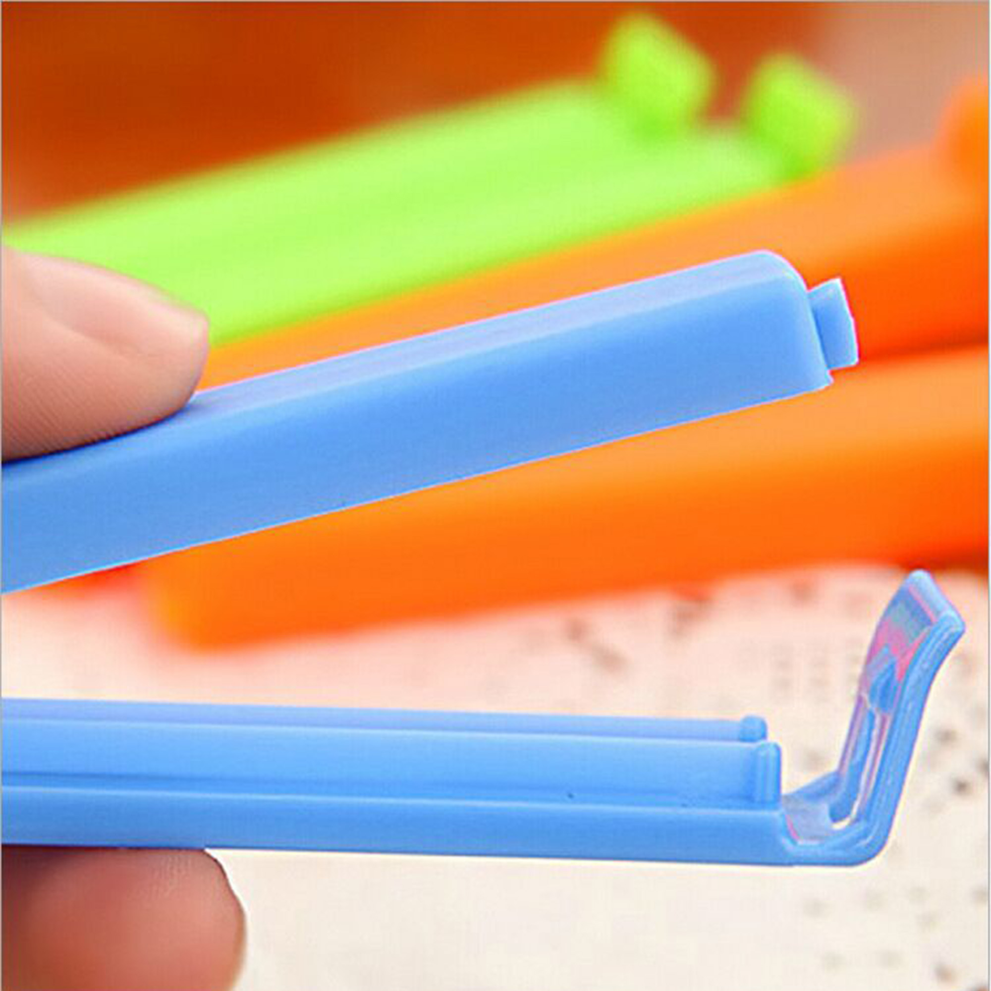 Re-sealable Food Clips For Safe Storage 1
