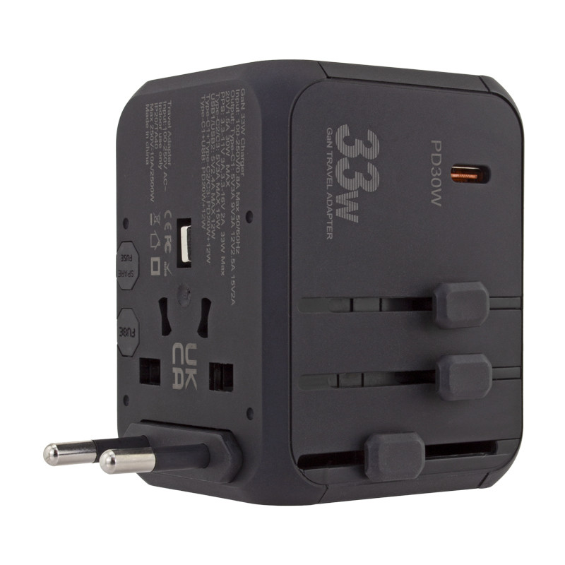 35W C Suite Universal Travel Adapter 5