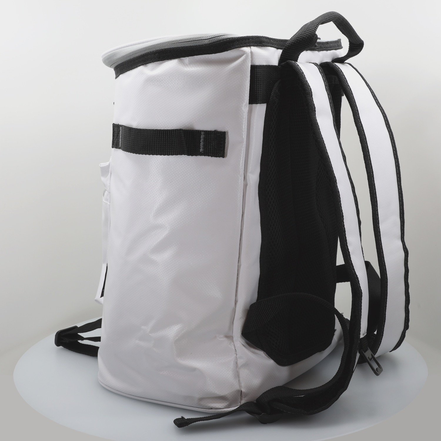 Olympus Mid-size Backpack Cooler
