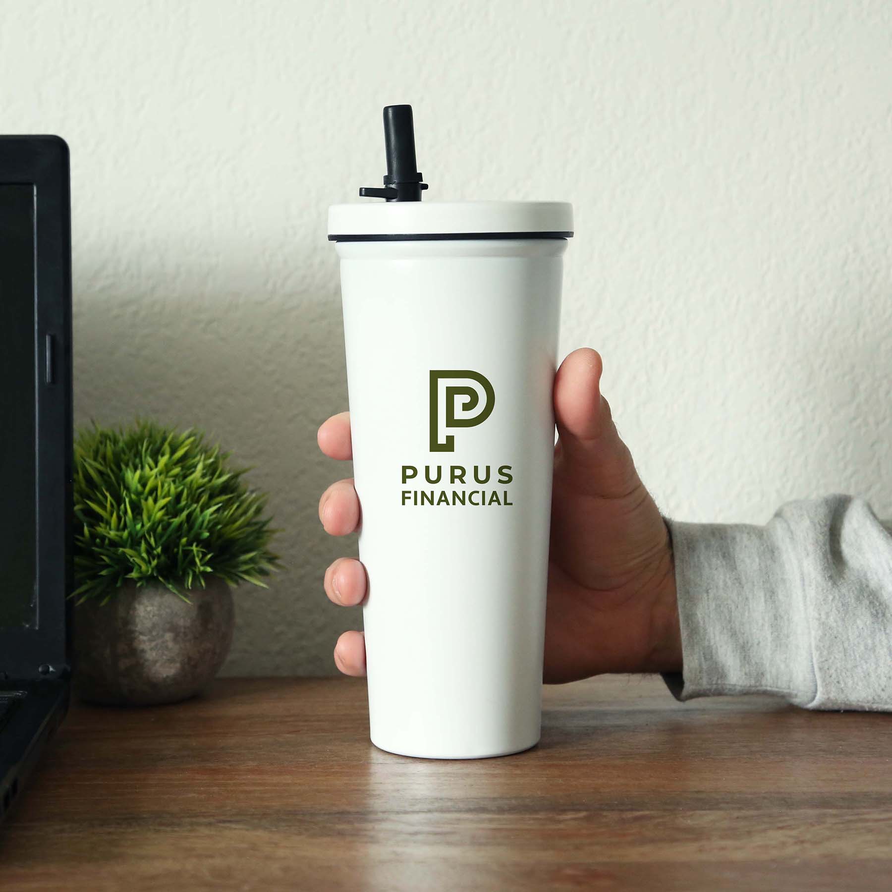 Kemble Stainless Steel Straw Tumbler 750 Ml. (25 Fl. Oz.) 2