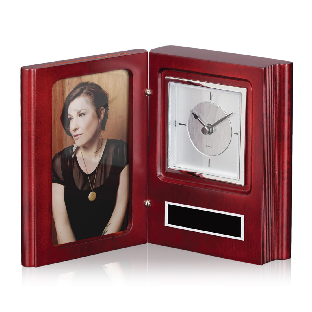 Petrona Clock 4
