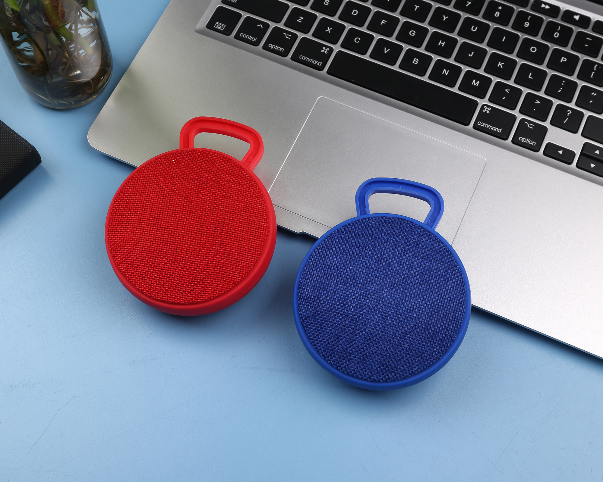 Round Fabric Wireless Bluetooth Speaker with Carabiner 8