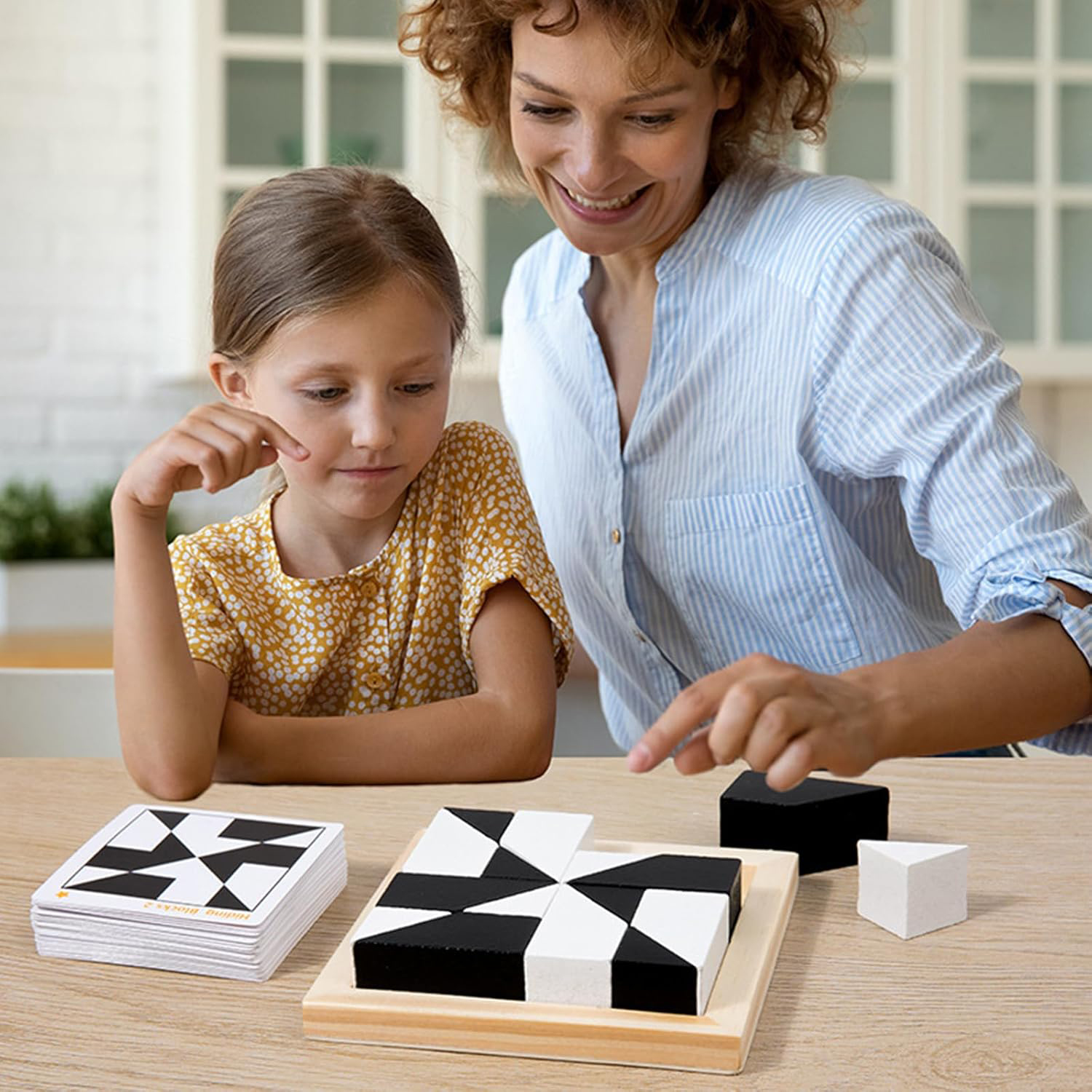Wooden Educational Puzzle Blocks Toy w/ Storage Tray 2