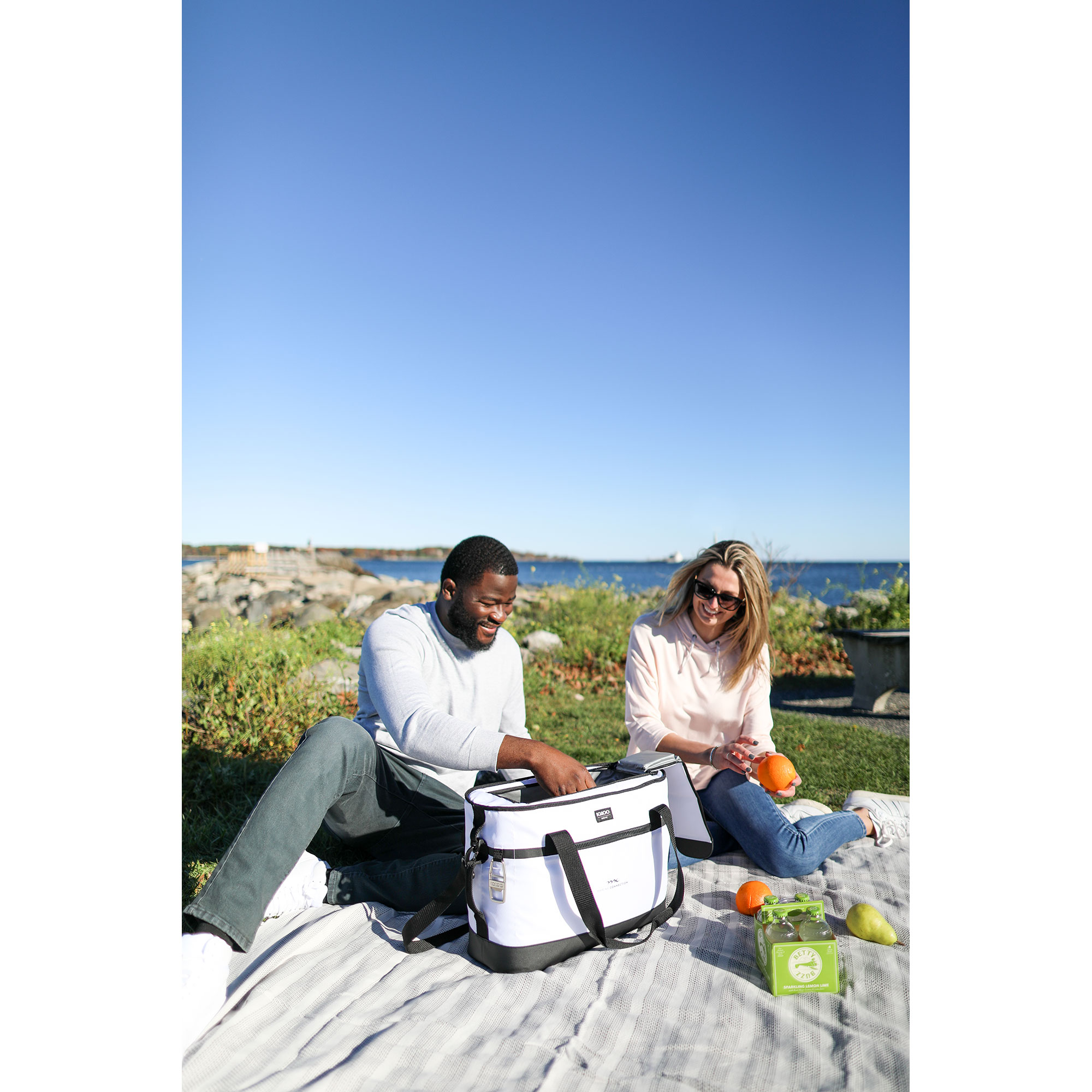 Igloo® Maddox XL Cooler 12