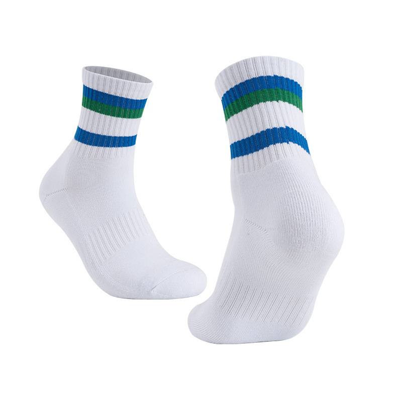 Sports socks 3