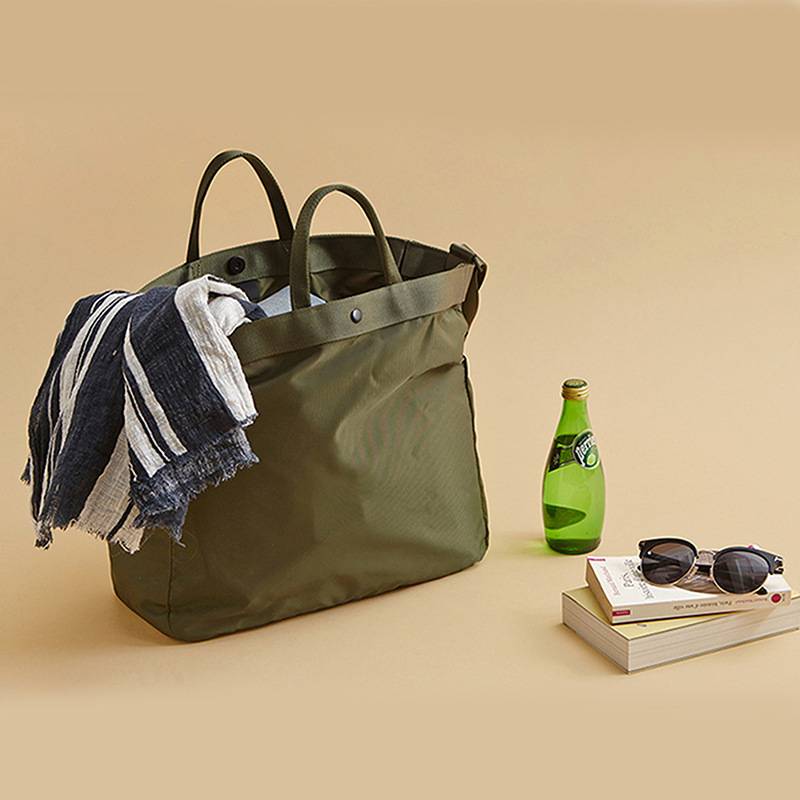 Nylon Portable Large Capacity Outdoor Fitness Tote Bag 4