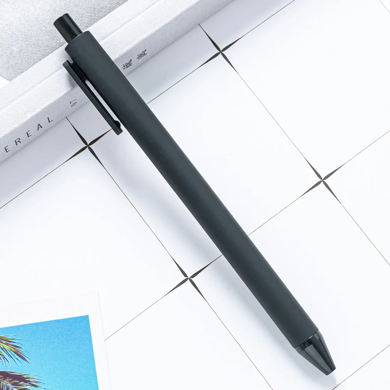 The plastic pen 5