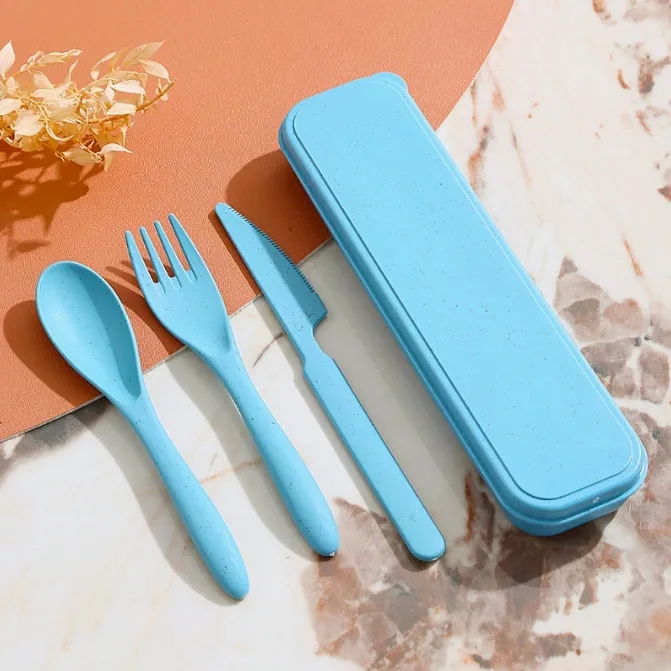 Eco-Friendly 3-in-1 Wheat Straw Utensil Set 7