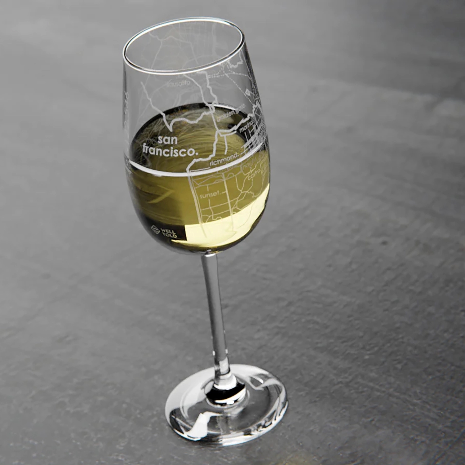 Home Town Wine Glass 20Oz 3