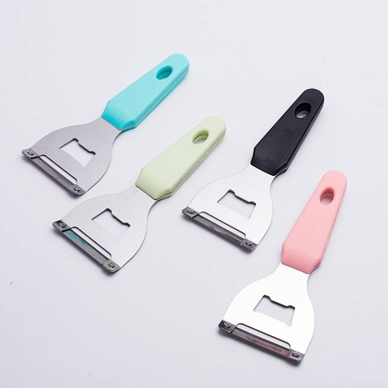 Stainless steel multifunctional peeler bottel opener 5