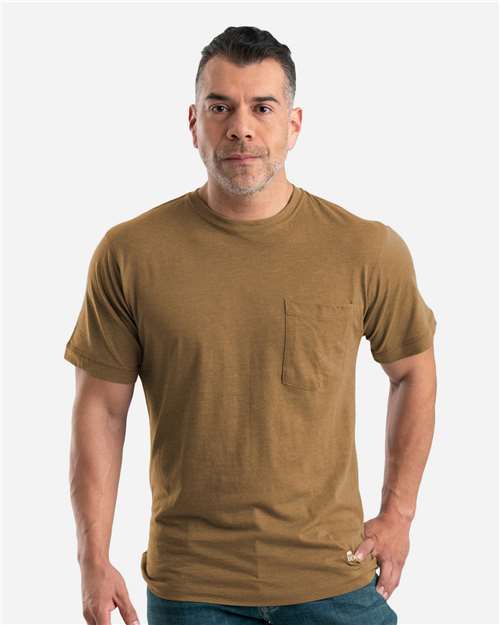 Men's Lightweight Performance Pocket T-Shirt - BSM38 42