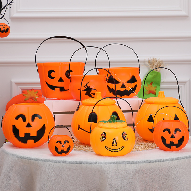 Jack-O'-Lantern Trick-or-Treat Buckets 2
