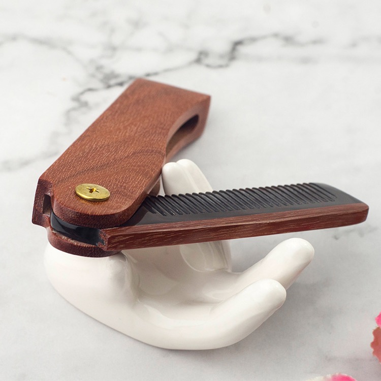Folding sandalwood comb 6