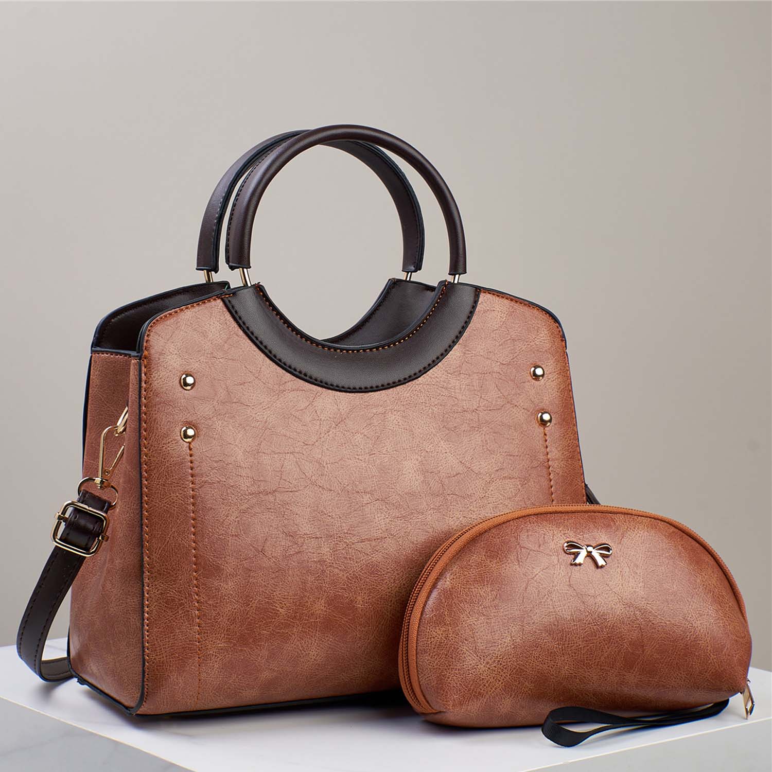 Fashionable Retro Large Capacity Single Shoulder Hand Bag 3