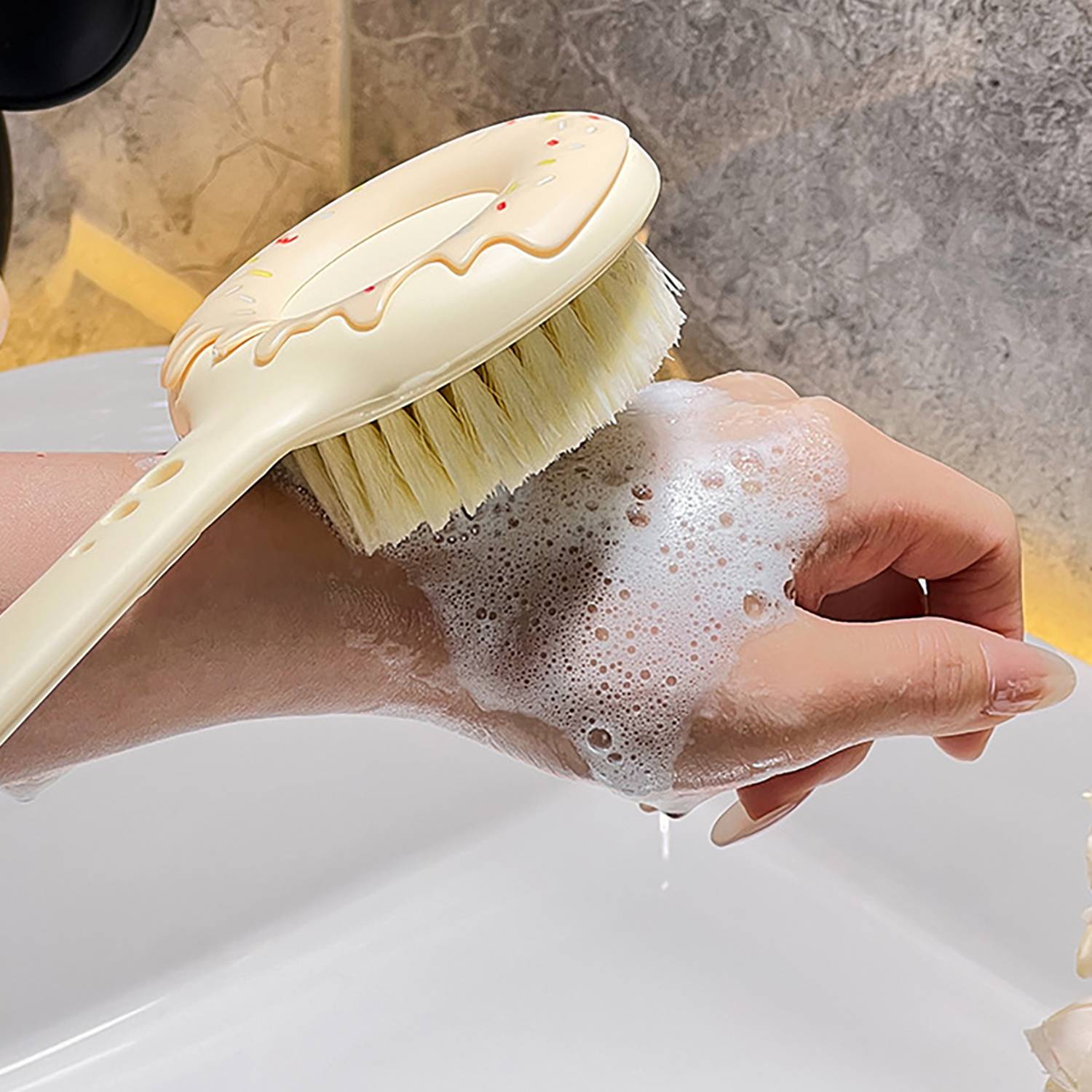 Cute Long-Handled Bath Brush 6