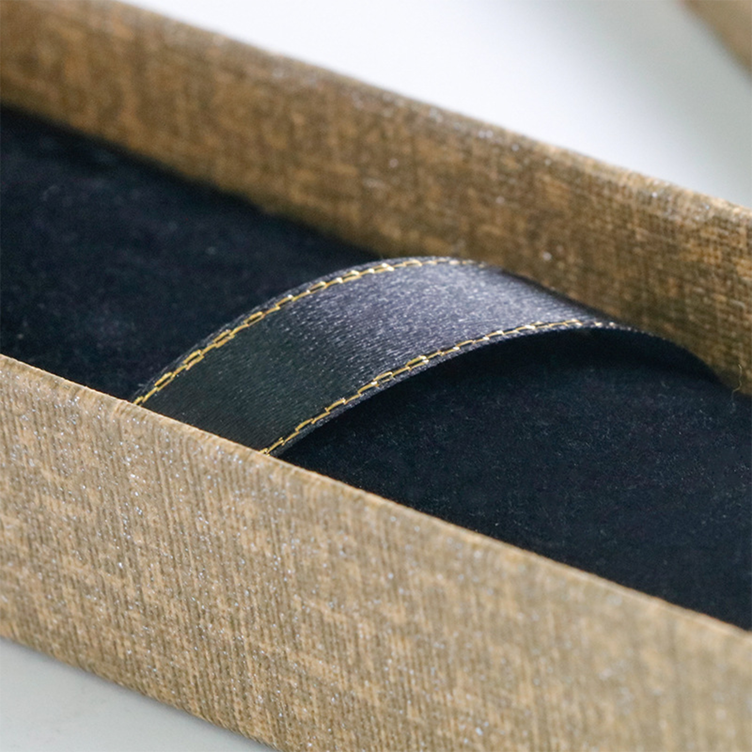 Paper Pen Gift Box 2