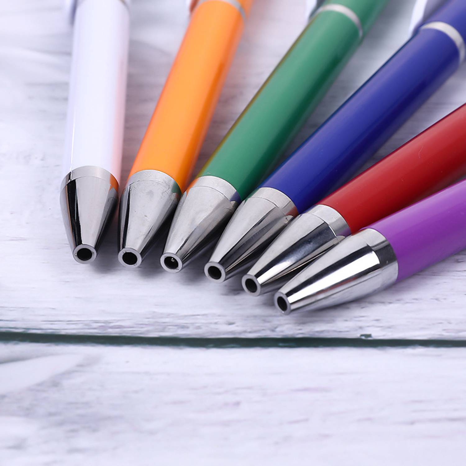 Wide Clip Retractable Ballpoint Pen 13