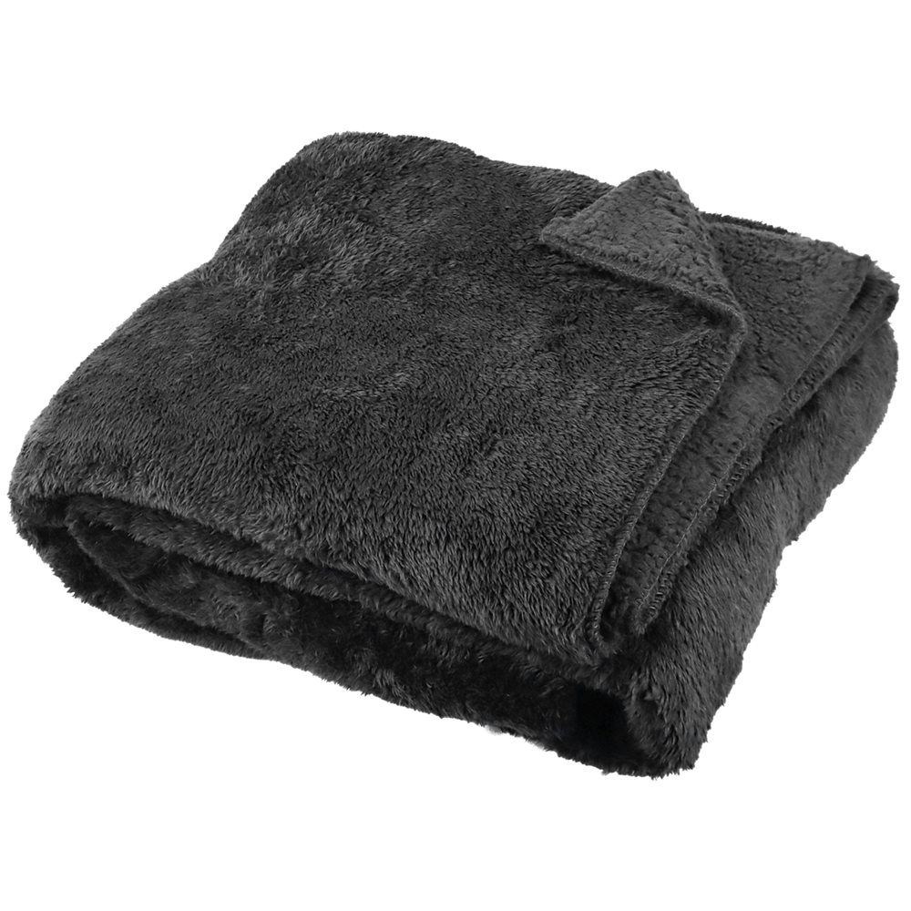 350 GSM Shetland Sherpa Blanket with Merrow stitch finish Trim 50"x60"