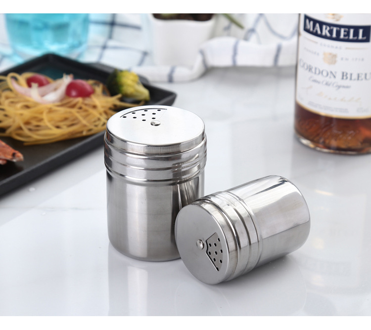 BBQ Pepper Shaker 2