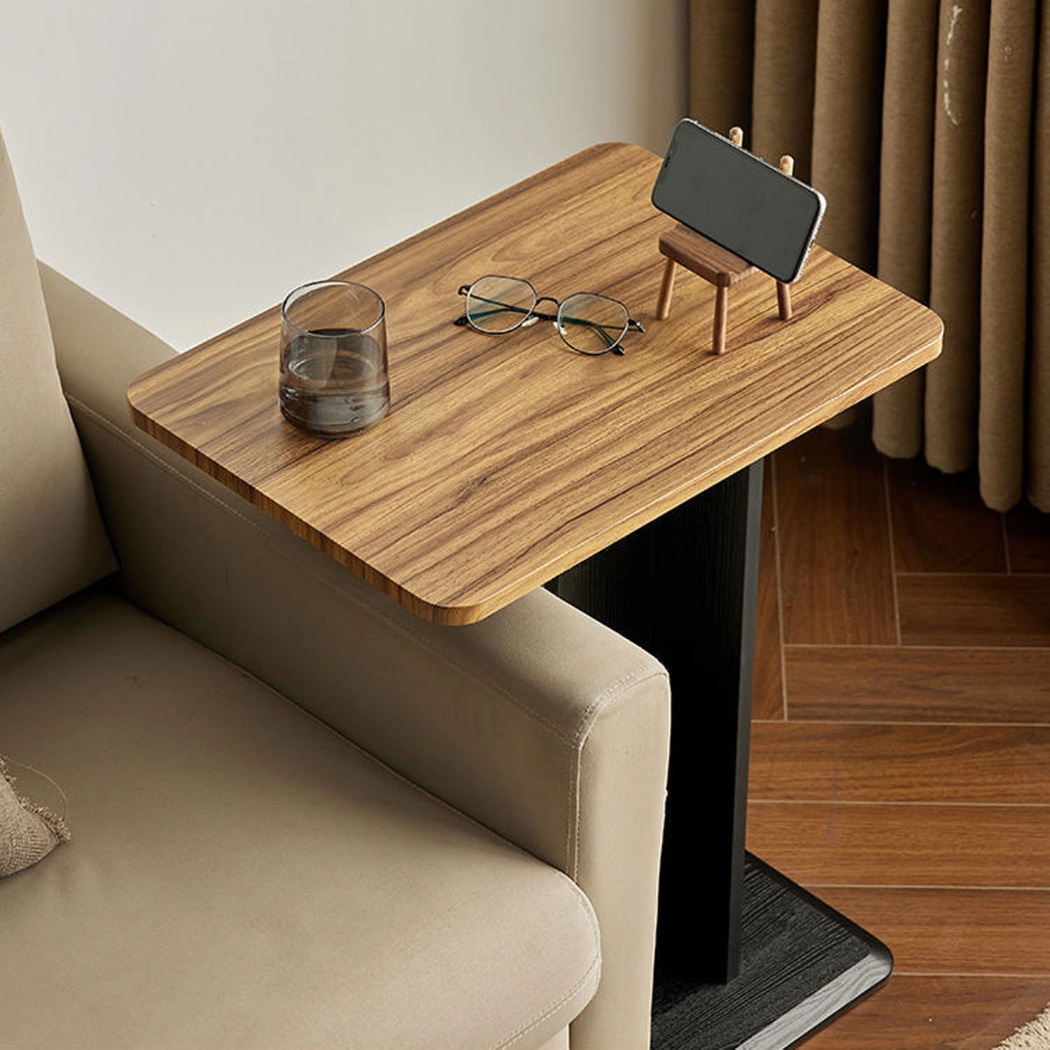 C-Shaped End Table For Couch 6